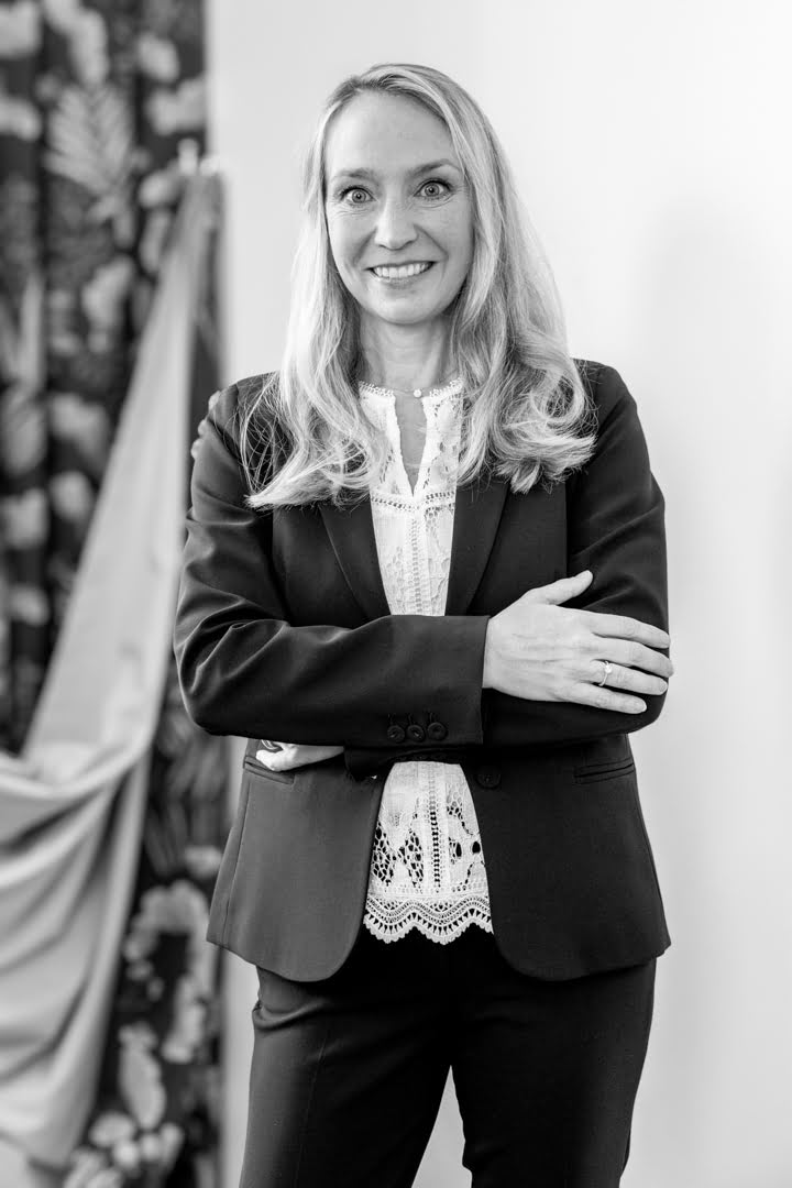 Frédérique VIGNERON, Partner, Chartered Accountant Frédérique VIGNERON, Partner, Chartered Accountant