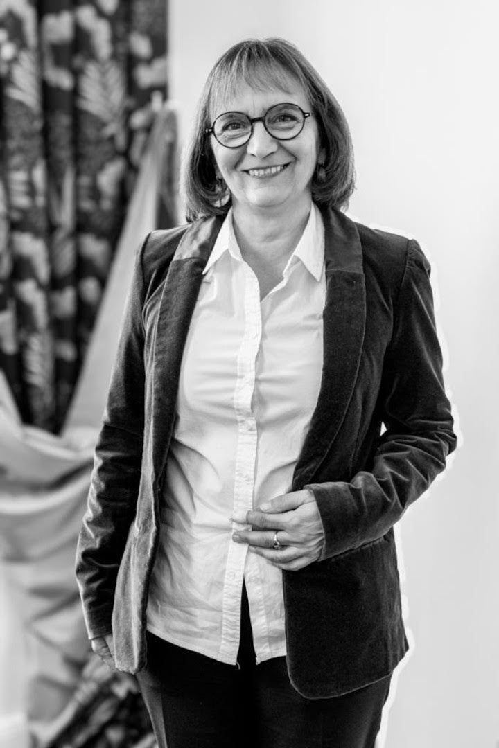 Laurence TELLITOCCI, Administrative Assistant Laurence TELLITOCCI, Administrative Assistant