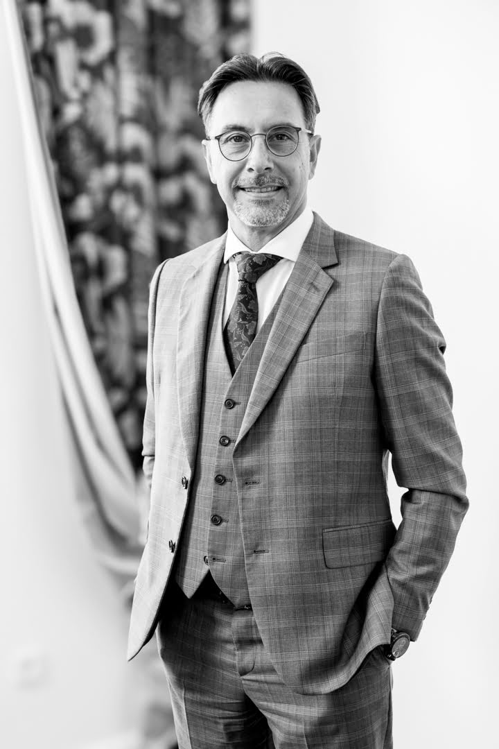 Lionel CAPIAUX, Partner, Tax Specialist, HR Lionel CAPIAUX, Partner, Tax Specialist, HR